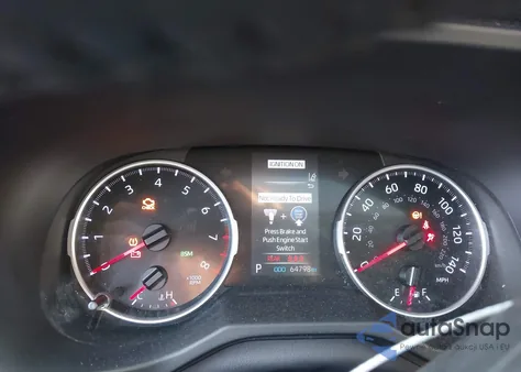 2021 Toyota Rav4 Xle Premium z USA, uszkodzony, nr VIN 2T3A1RFV2MC189388